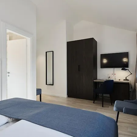 Artegnana 1798 4* グロジュニャン