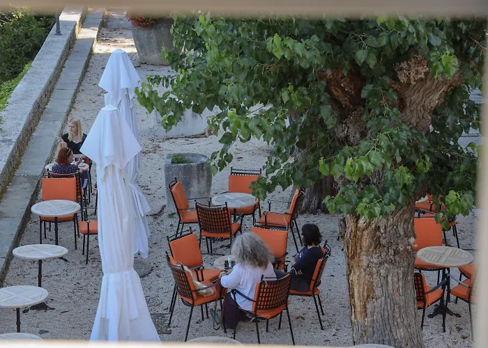 Artegnana 1798 Couette-café 4*