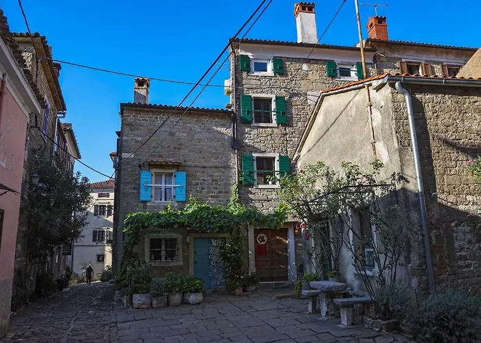 Artegnana 1798 Couette-café Grožnjan