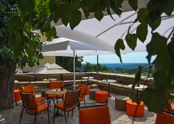 Artegnana 1798 Couette-café Grožnjan