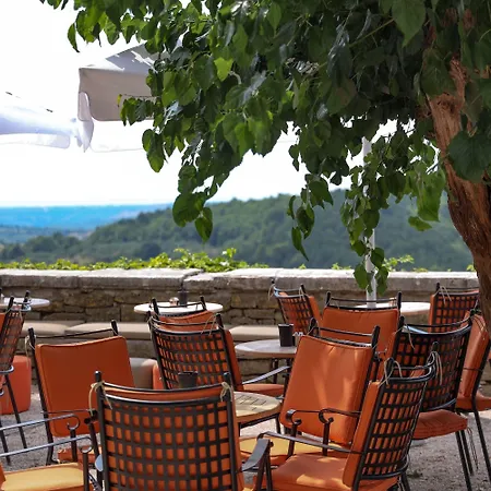 Artegnana 1798 Alojamento de Acomodação e Pequeno-almoço Grožnjan